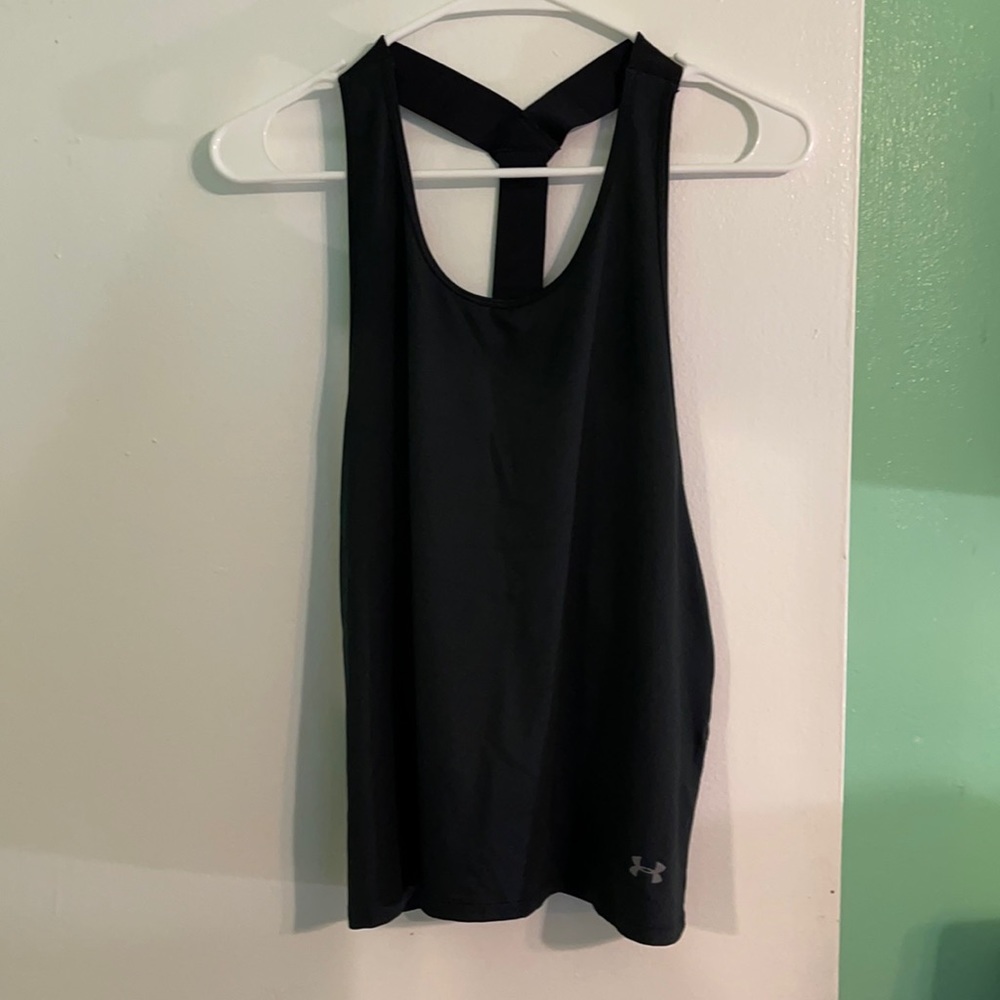 Under Armour Loose black workout top